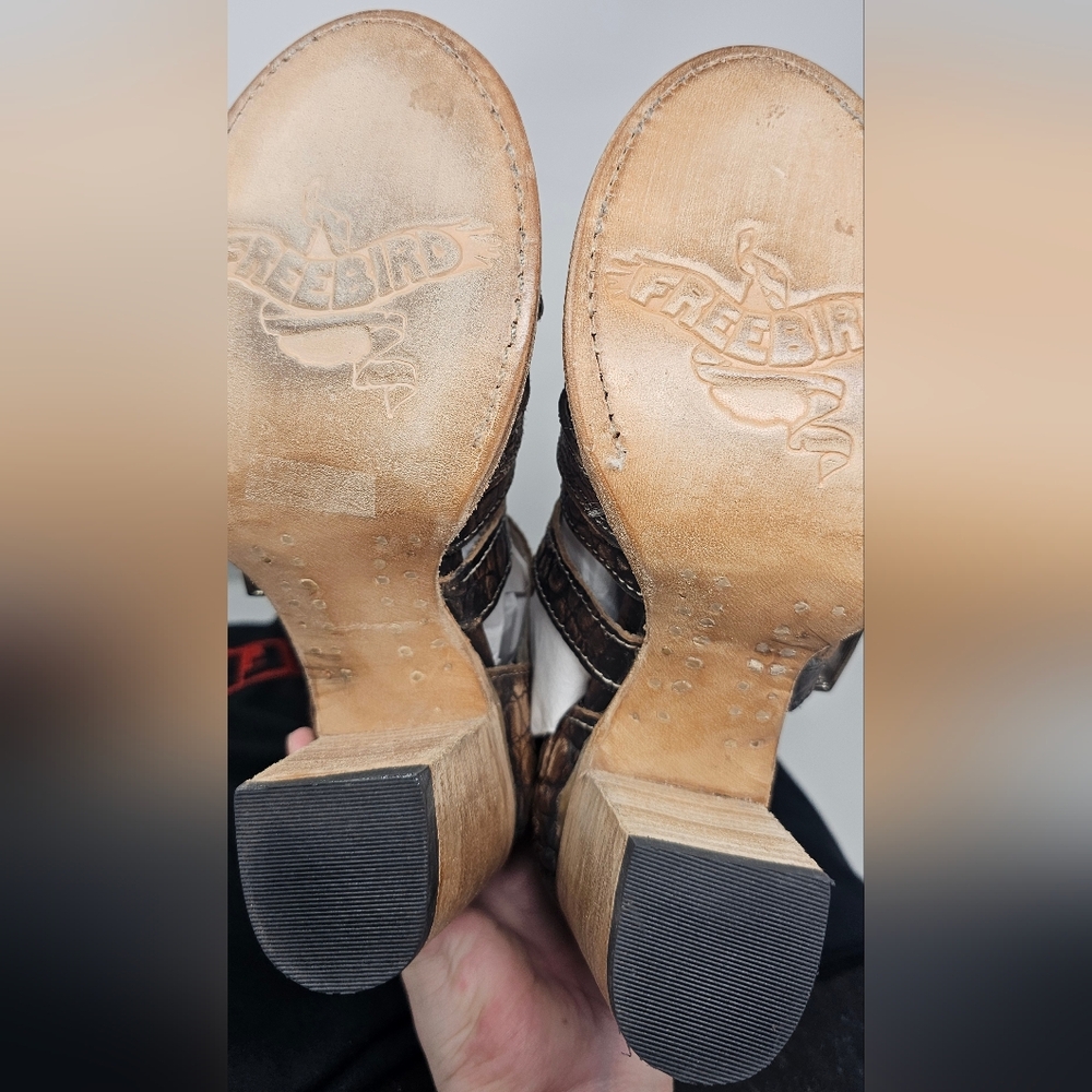 ***$OLD***Free Bird Brooklynn Vintage Croco Sandals Size 7 NIB - Picture 9 of 17